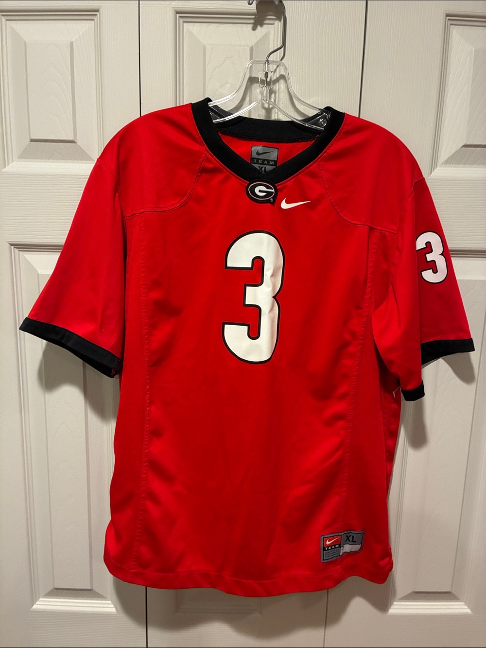 Nike Red and Black Georgia Bulldogs #3 Football Jersey, YXL